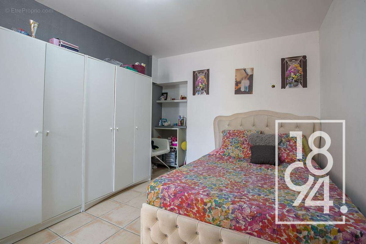 Appartement à MARSEILLE-15E