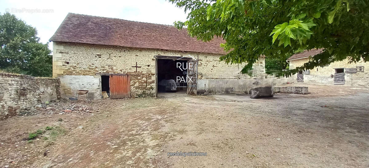 Maison à MARIGNY-MARMANDE