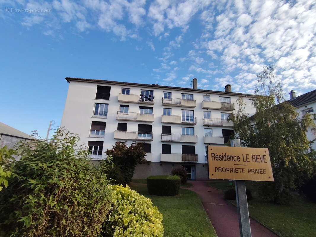Appartement à MONDEVILLE