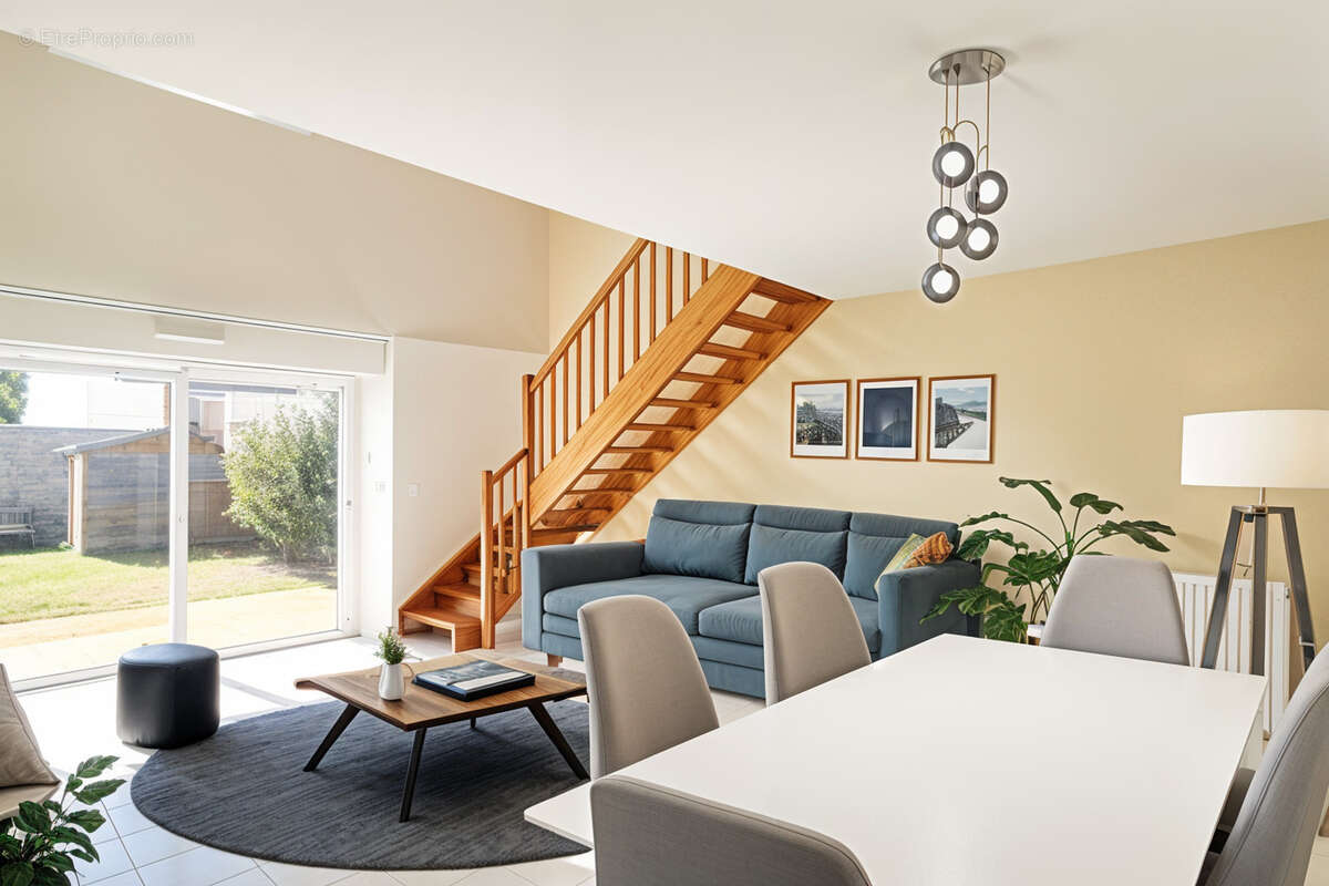 Maison à SAINT-SATURNIN