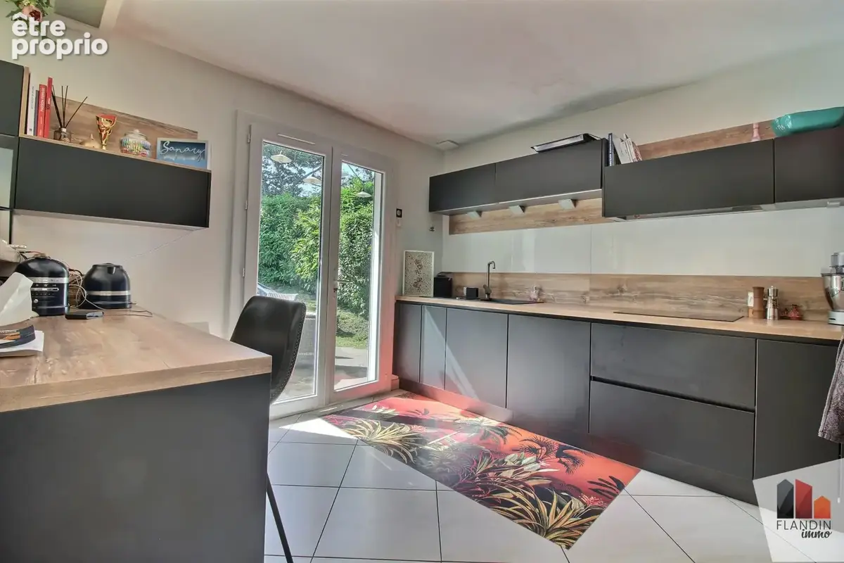 Maison 151 m² à Vernaison  - photo 4
