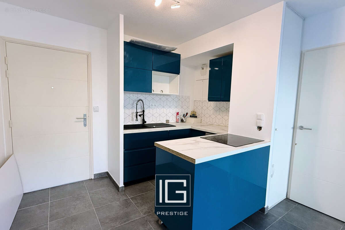 Appartement à LE CASTELLET