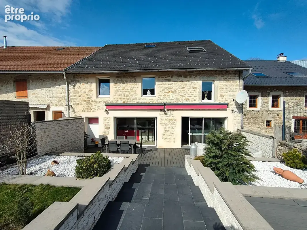 Maison en pierre chambres d'hotes avec piscine et spa - photo 2