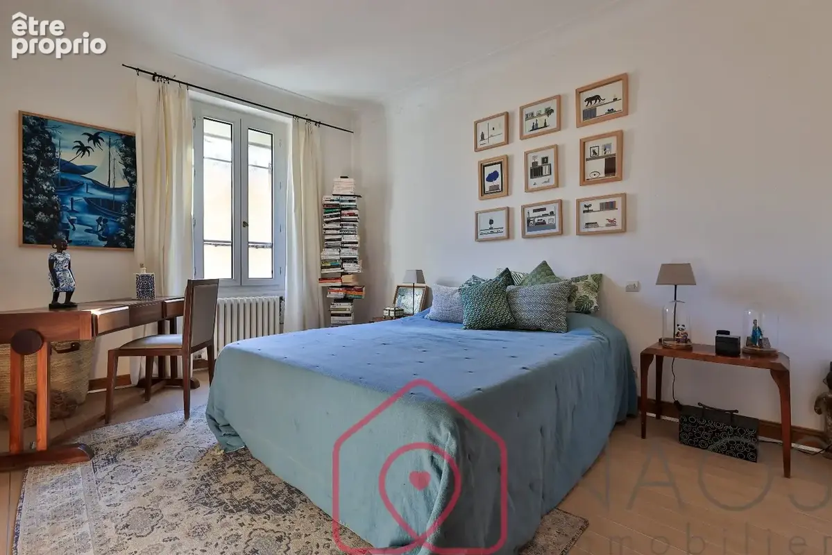 Le Beausset - Maison de village de plus de 218 m2 avec deux garages - photo 5