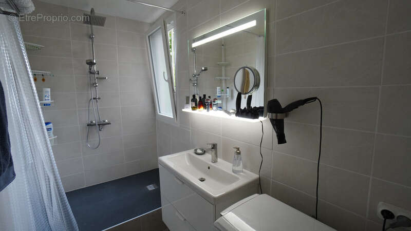 Appartement à EPINAY-SUR-SEINE