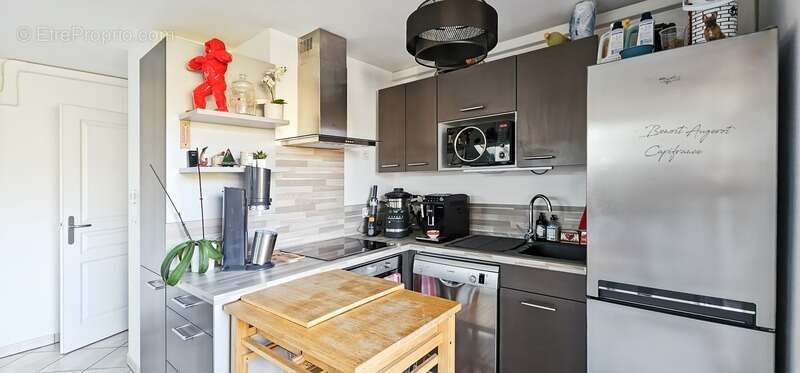 Appartement à PRINGY