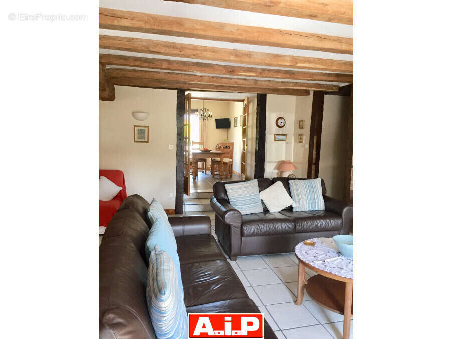Maison à MOUILLERON-EN-PAREDS