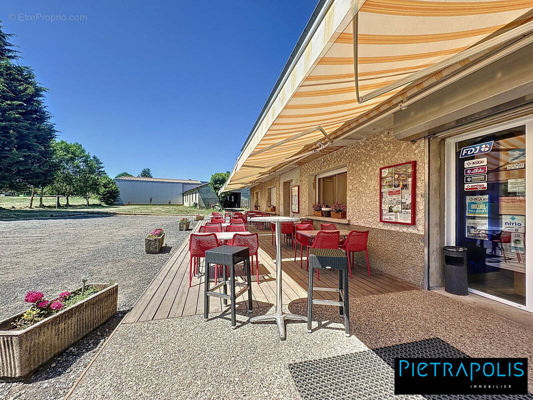 Commerce 308 m² à Le Puy-En-Velay  - photo 2