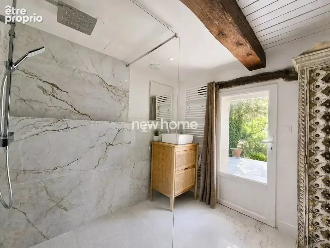 Lorgues – Propriété en pierre rénovée avec piscine et vue sur les vignes - photo 23
