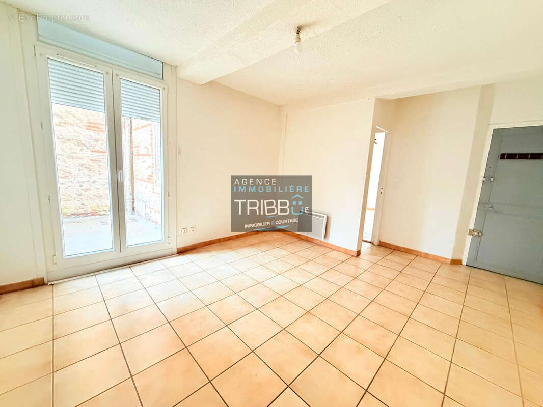 Appartement à MILLAS