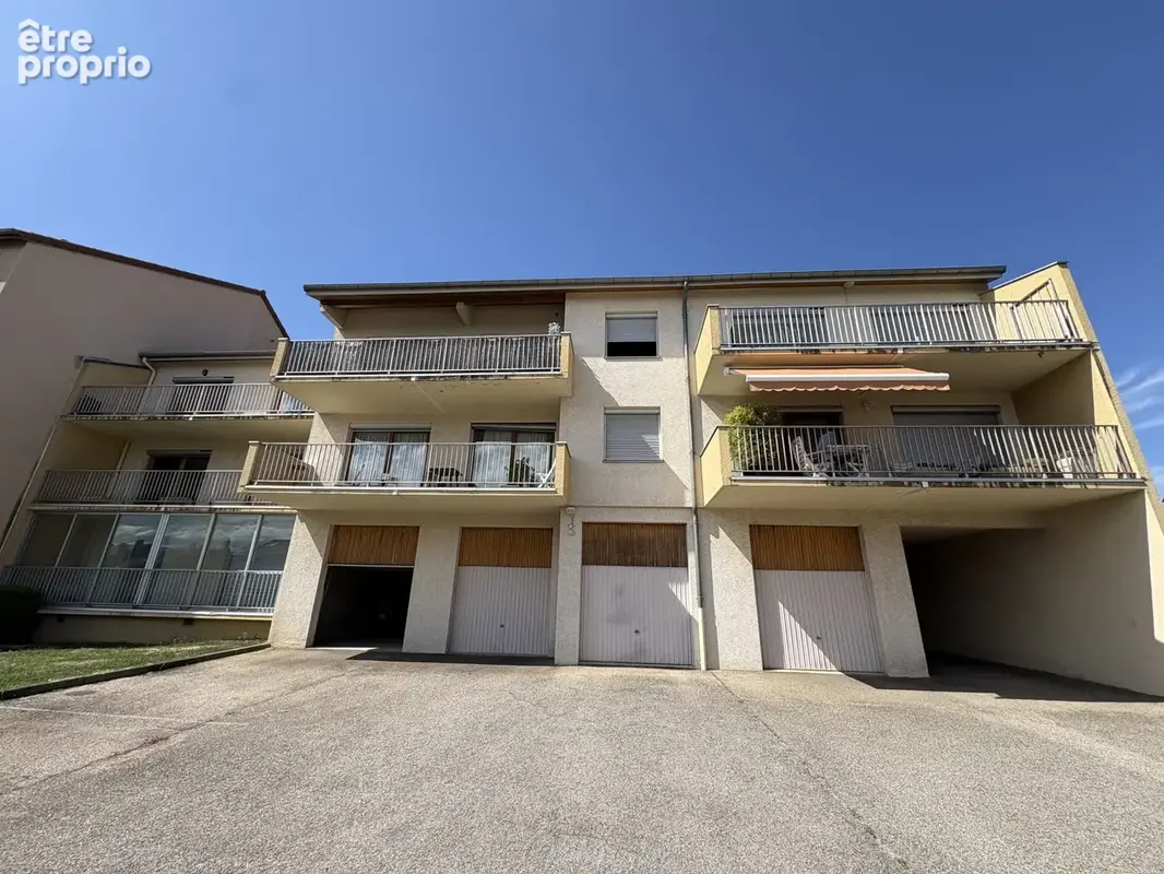 T4 de 86m2 avec terrasse et garage - photo 3