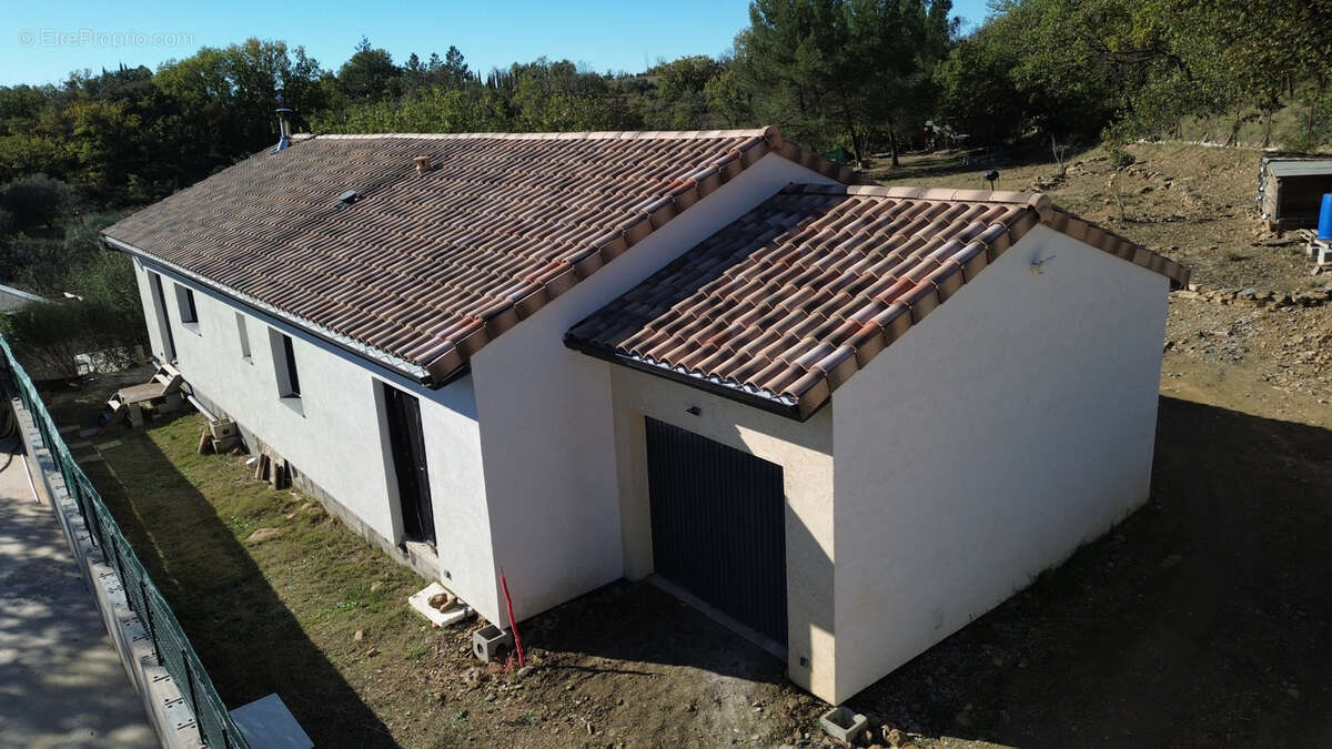 Maison à SAINT-JEAN-DE-LA-BLAQUIERE