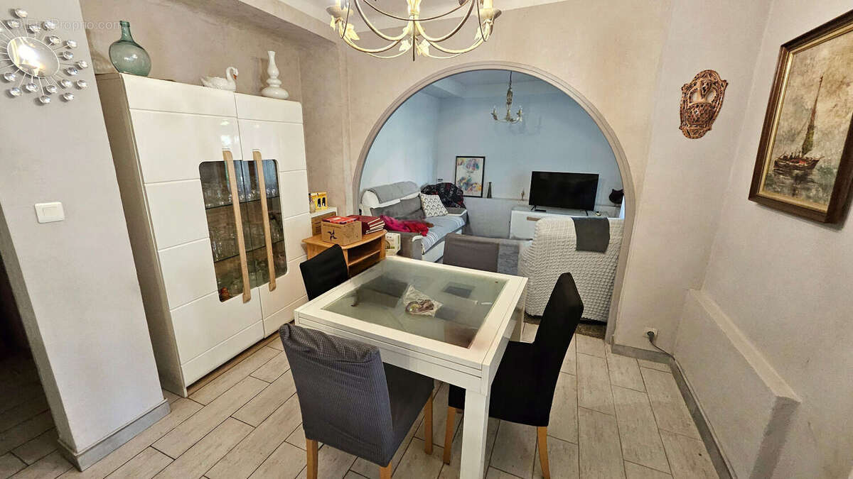 Appartement à LA GARDE
