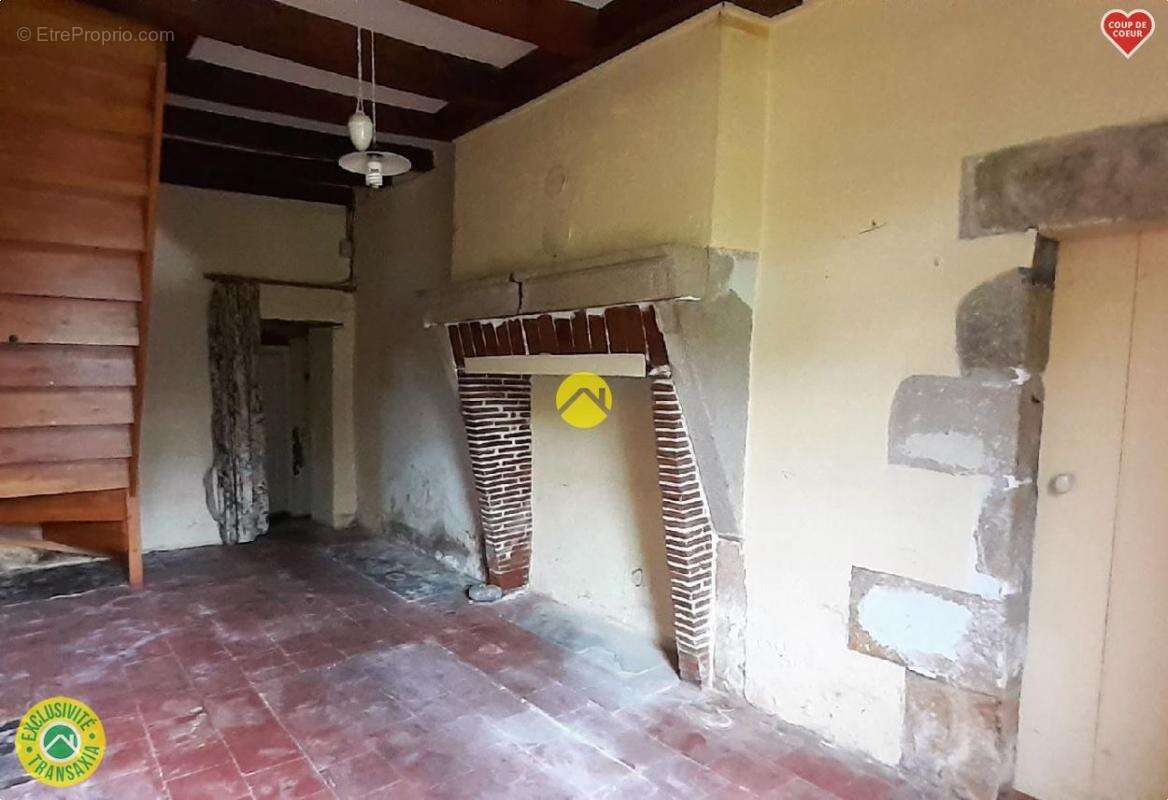 Maison à SAINT-HILAIRE