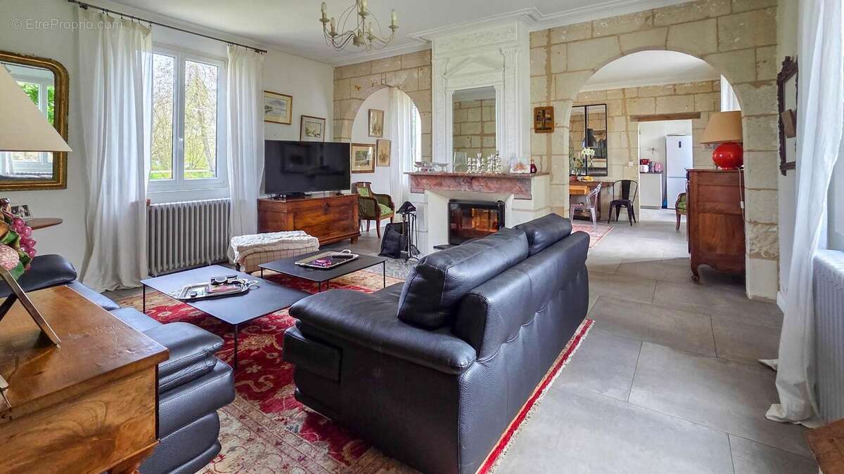 Photo 2 - Maison à VARENNES-SUR-LOIRE