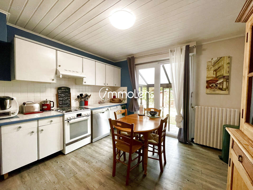 ANNAY - Maison 5 chambres - semi plain pied- jardin - sous-sol - garage - photo 23