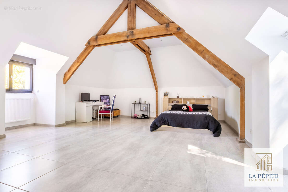 Maison à SAINT-AMAND-LES-EAUX