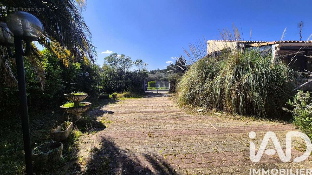 Photo 5 - Maison à LEDENON