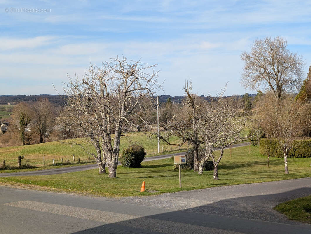 Appartement à LUBERSAC