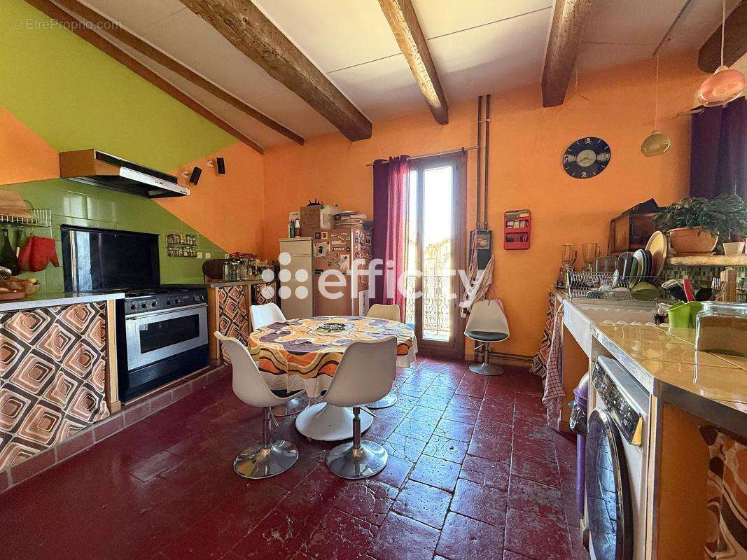 Maison à SAINT-FELIX-DE-LODEZ