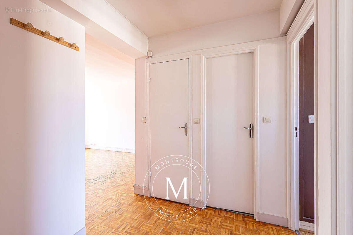 Appartement à MONTROUGE