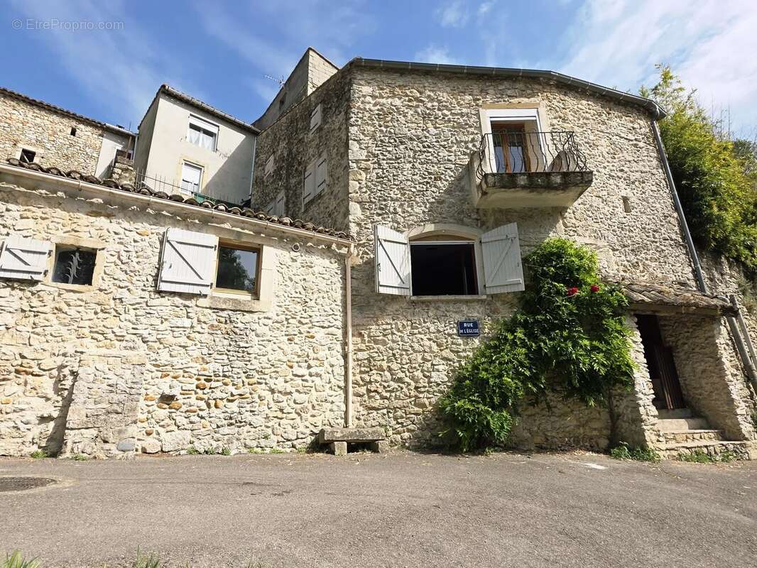 Appartement à DIONS