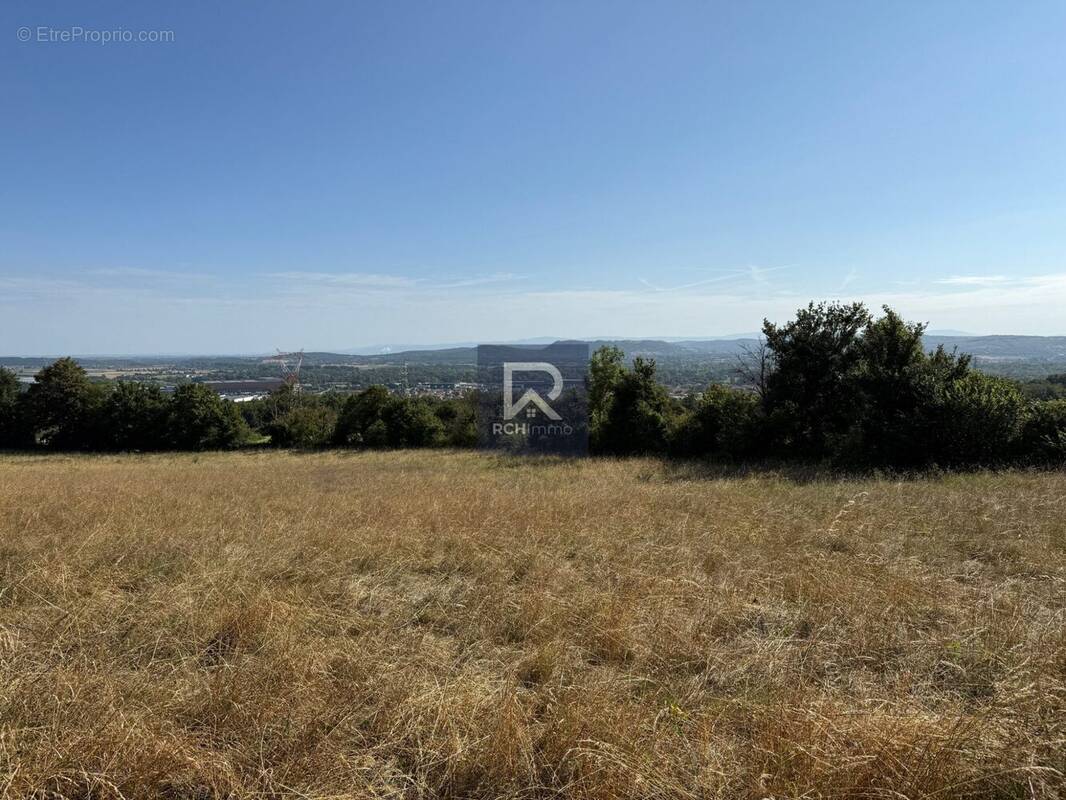Maison à SAINT-QUENTIN-FALLAVIER