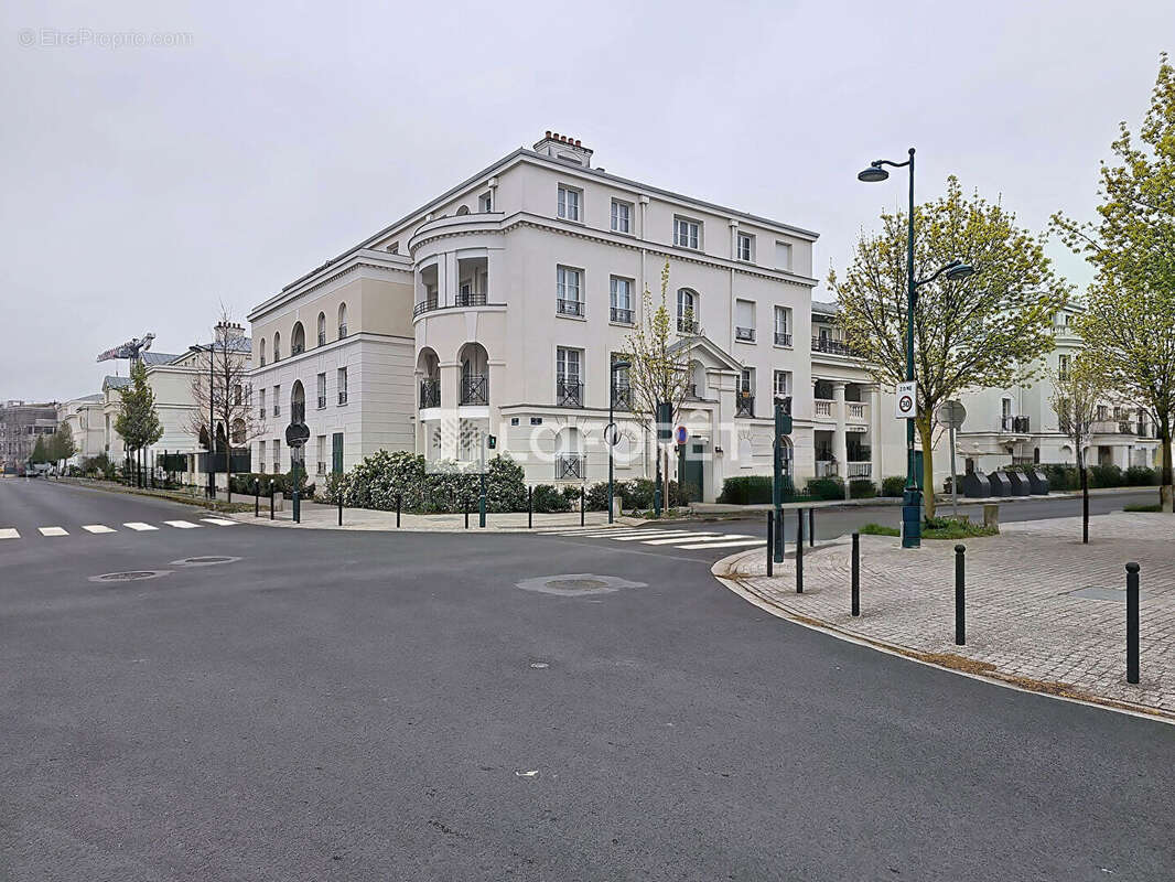 Appartement à SERRIS