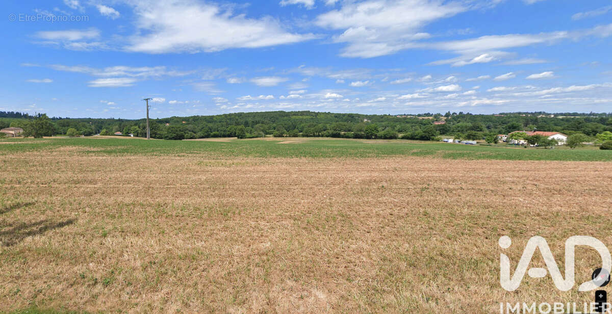 Photo 2 - Terrain à FEYTIAT