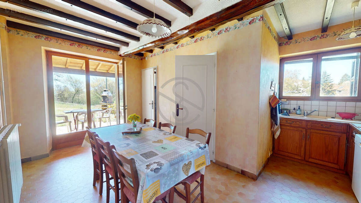 Maison dauphinoise - 3 chambres + double garage - photo 9