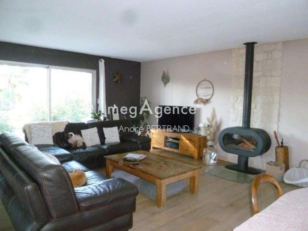 Maison à COLOMBIERS