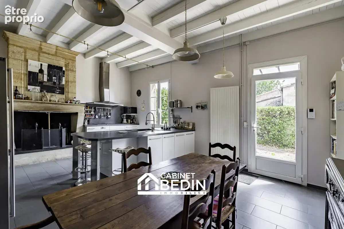 Maison 11 pièces 360 m² à vendre à Tauriac (33710) - photo 6