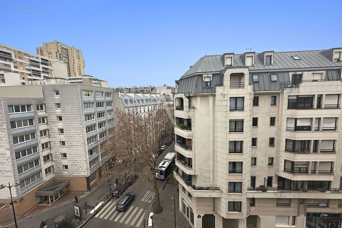 Appartement à PARIS-19E