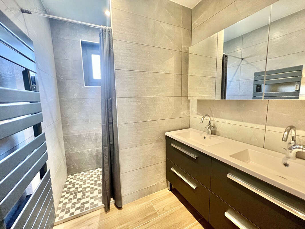 Maison à BOURGOIN-JALLIEU