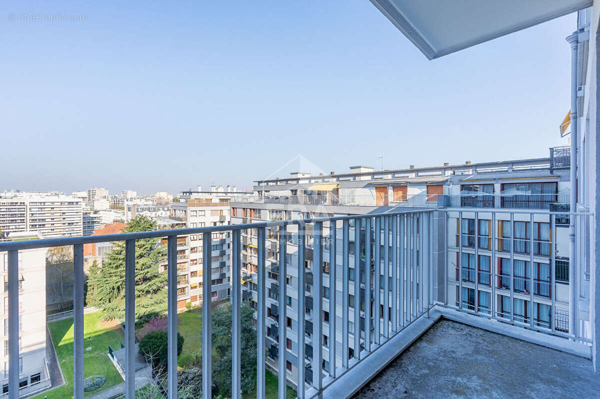 Appartement à PARIS-12E