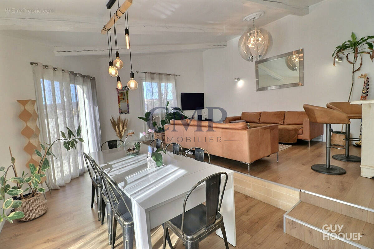 Maison à MIREVAL