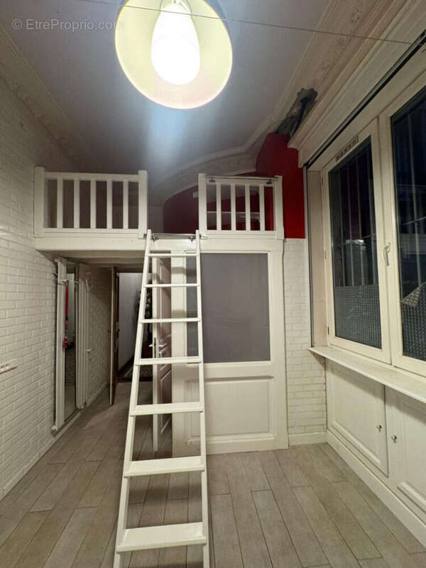 Appartement à PARIS-12E