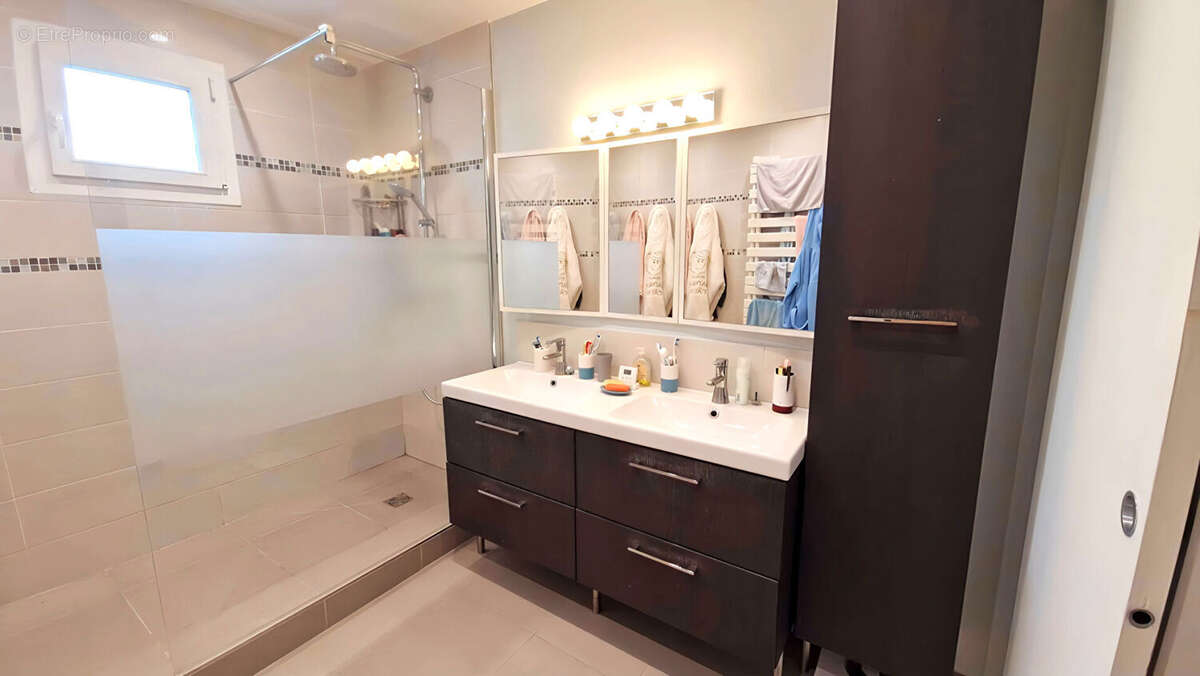 Maison à JOUY-EN-JOSAS