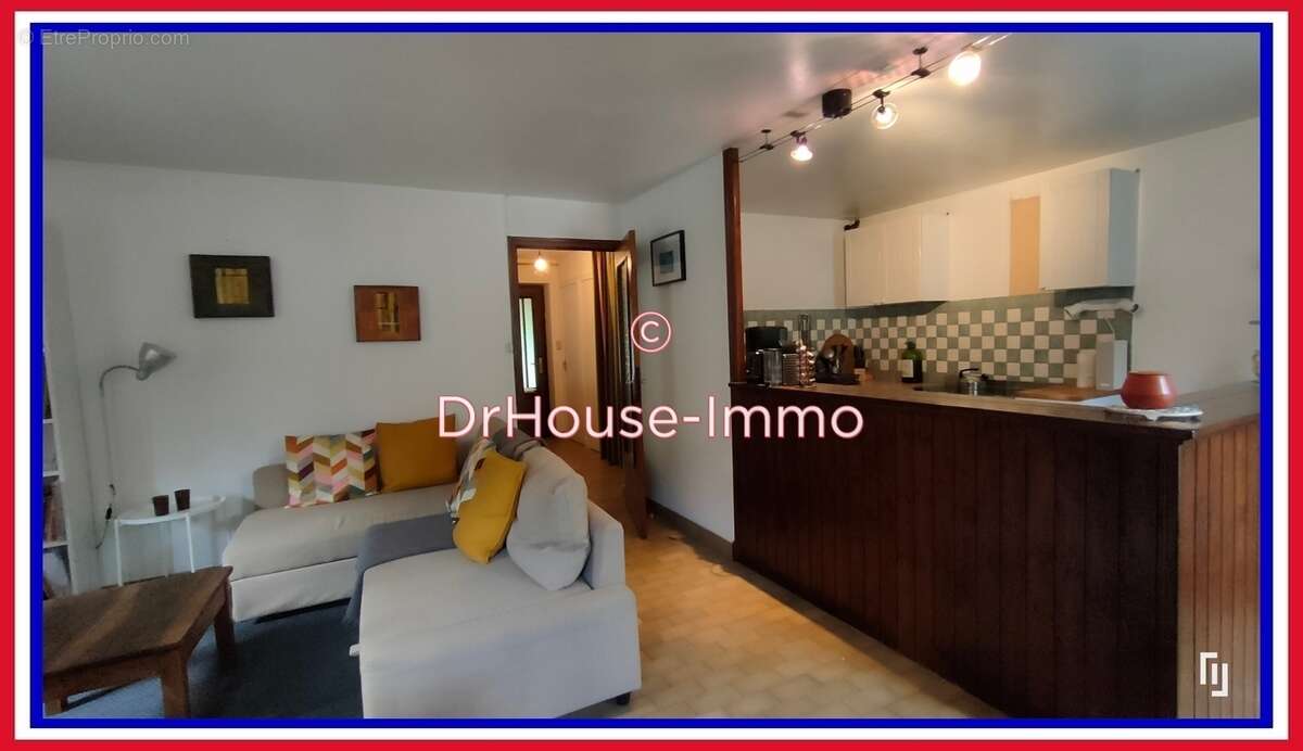 Appartement à RENCUREL