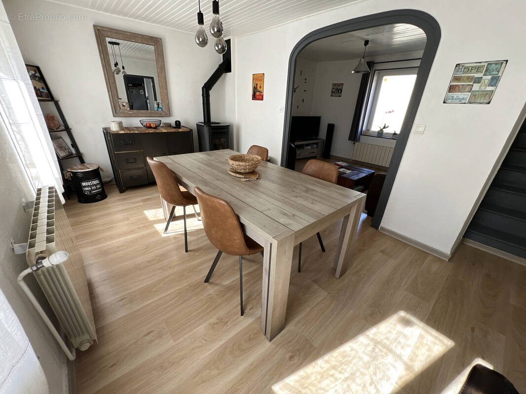 Maison à SAINT-PIERRE-DE-BOEUF