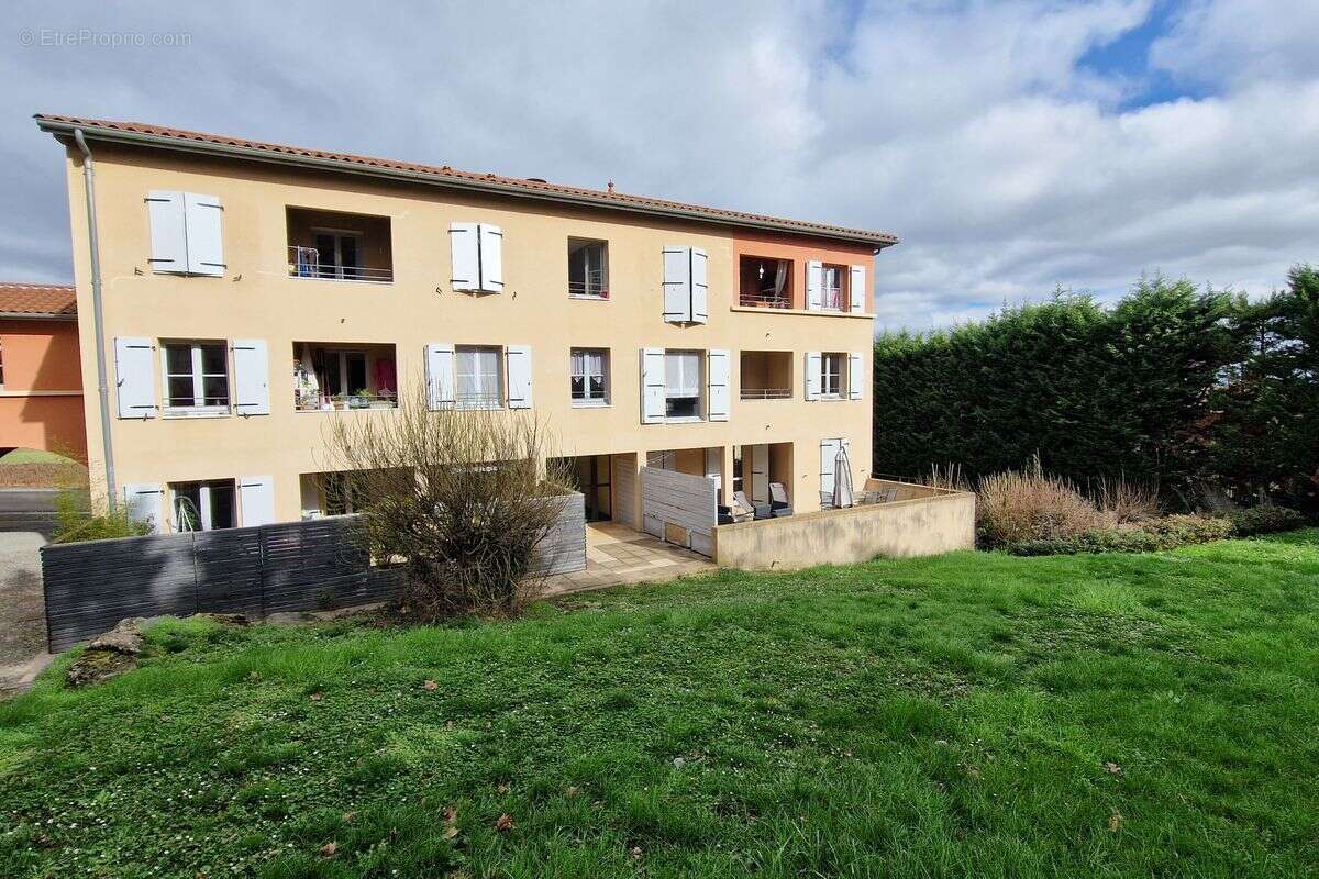 Appartement à FLEURIEUX-SUR-L'ARBRESLE