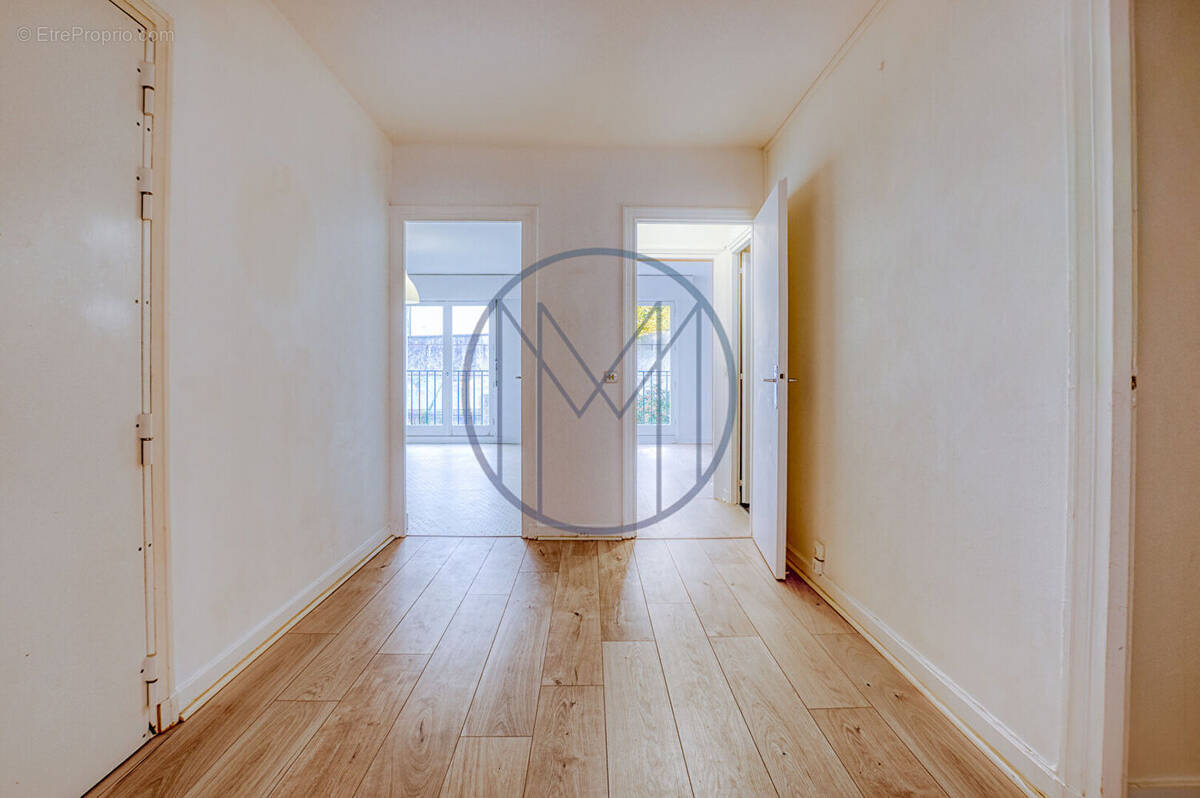 Appartement à VERSAILLES