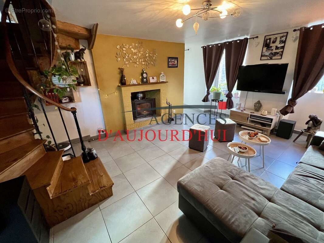 Maison à LE BENY-BOCAGE