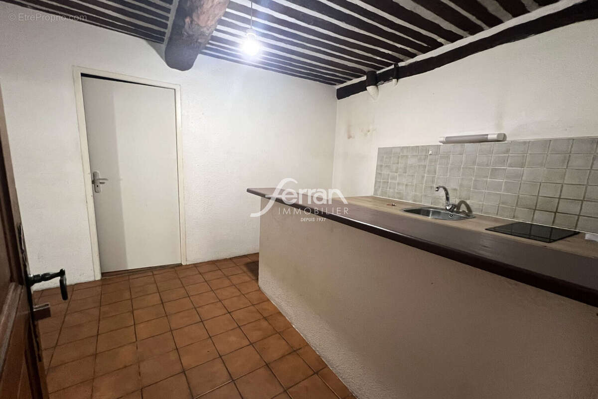Appartement 41 m² à Draguignan  - photo 4