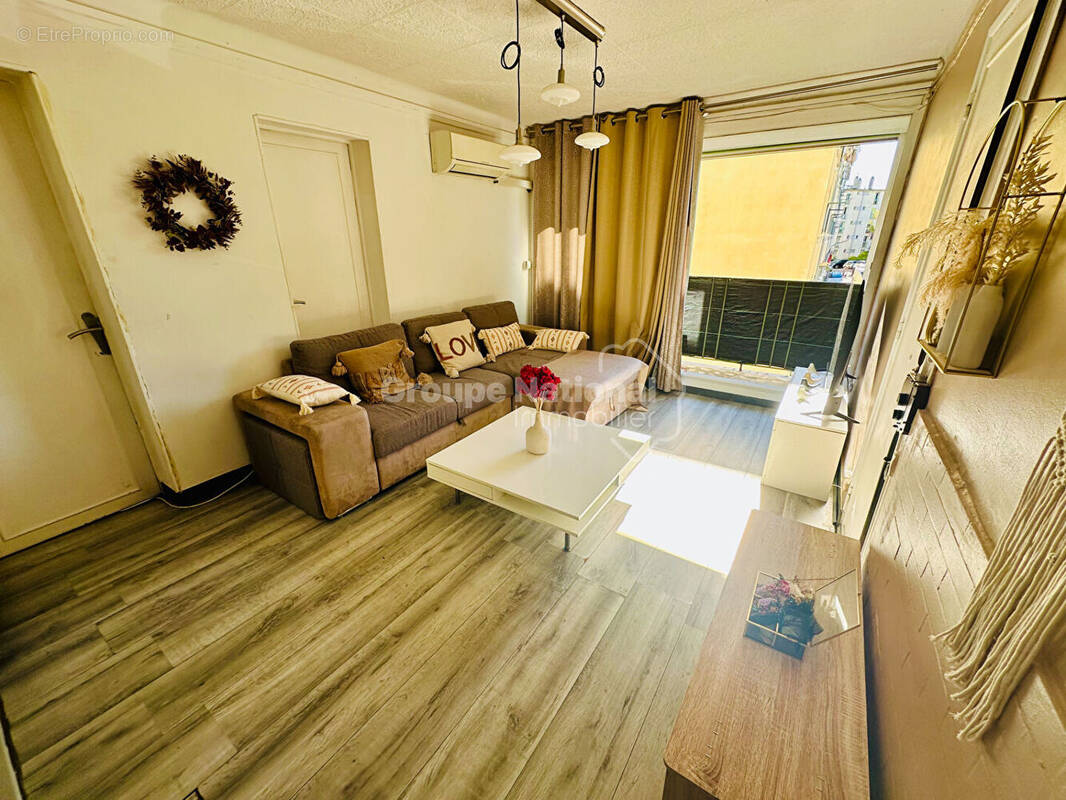 Appartement à MARSEILLE-13E