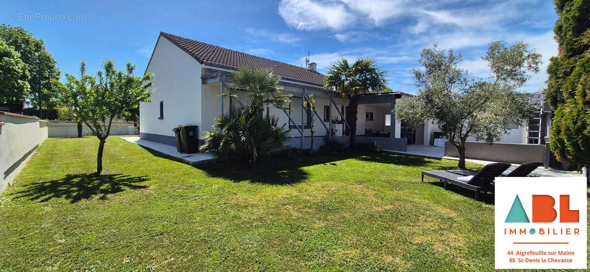 Maison à REMOUILLE