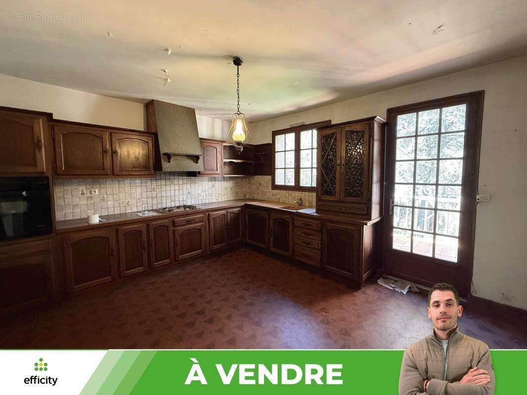 Maison à CROUTELLE