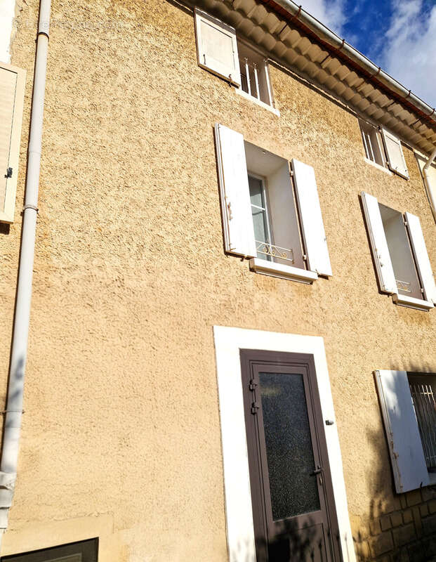 Maison à SIX-FOURS-LES-PLAGES