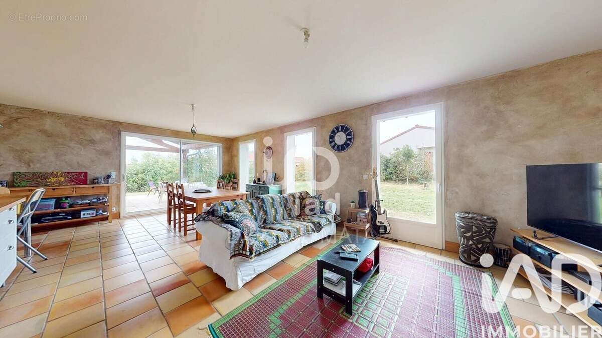 Photo 5 - Maison à LAUNAC