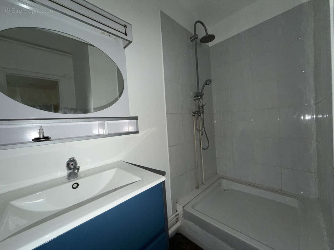 Appartement à LA CHAPELLE-SAINT-LUC